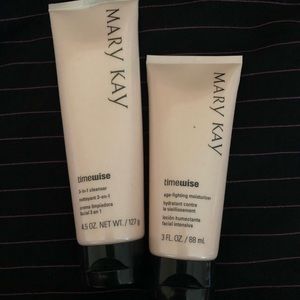 Mary Kay 3 in 1 cleanser and moisturizer
